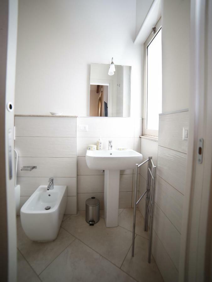 Marina Di Savoca Apartment ซานตาเทเรซา ดี รีวา ภายนอก รูปภาพ