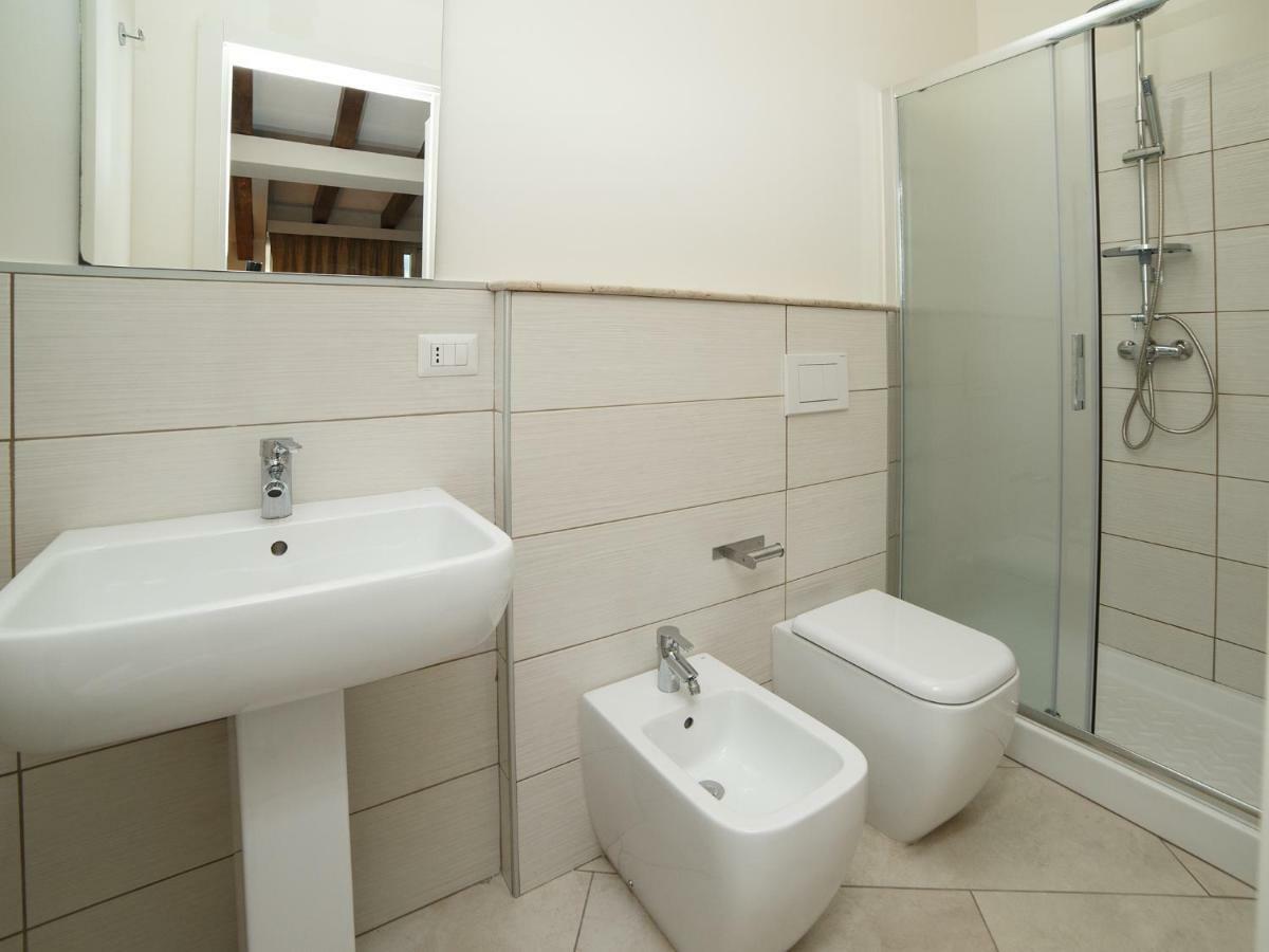 Marina Di Savoca Apartment ซานตาเทเรซา ดี รีวา ภายนอก รูปภาพ