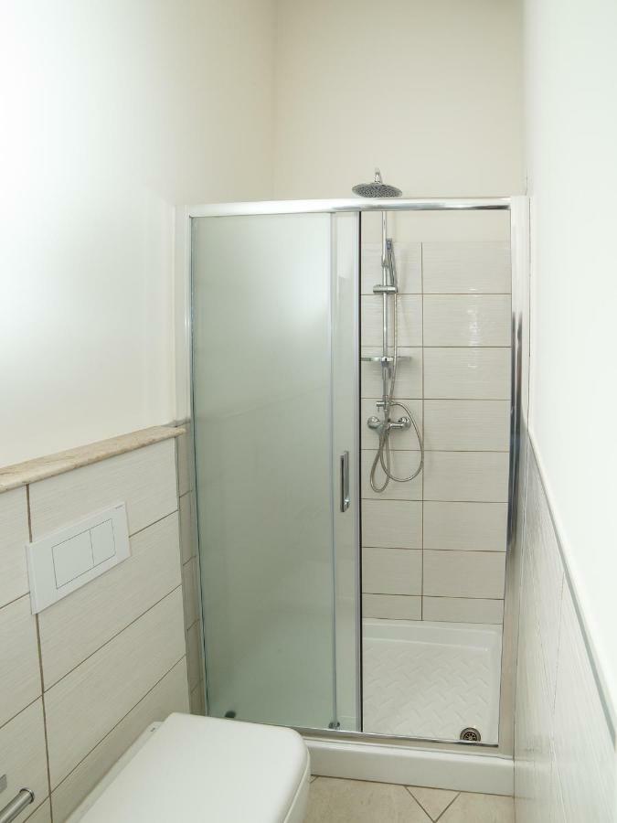 Marina Di Savoca Apartment ซานตาเทเรซา ดี รีวา ภายนอก รูปภาพ